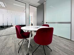 18 ROBINSON (D1), Office #504816351